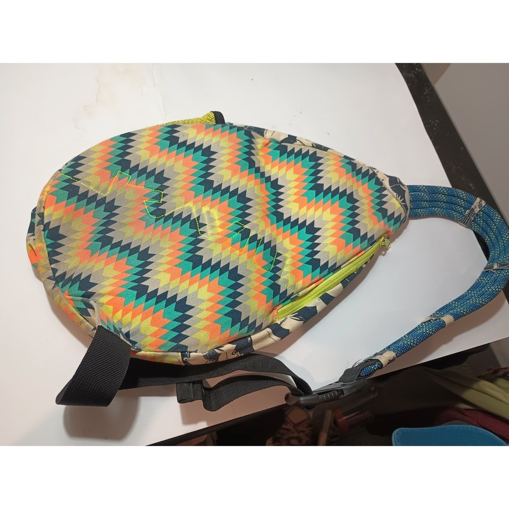 KAVU Rope Bag Sling Backpack Mixed Pattern Chevron Beach Print Canvas Crossbody - Picture 3 of 6